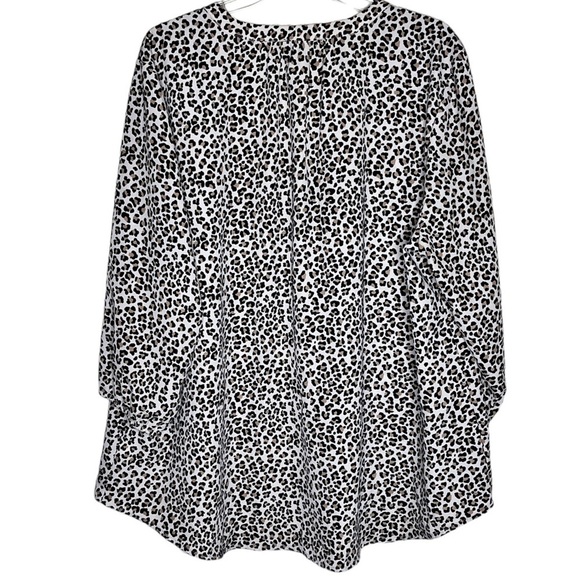 Maurices Leopard Print Button Down Blouse Womens Plus 2X - Picture 2 of 9